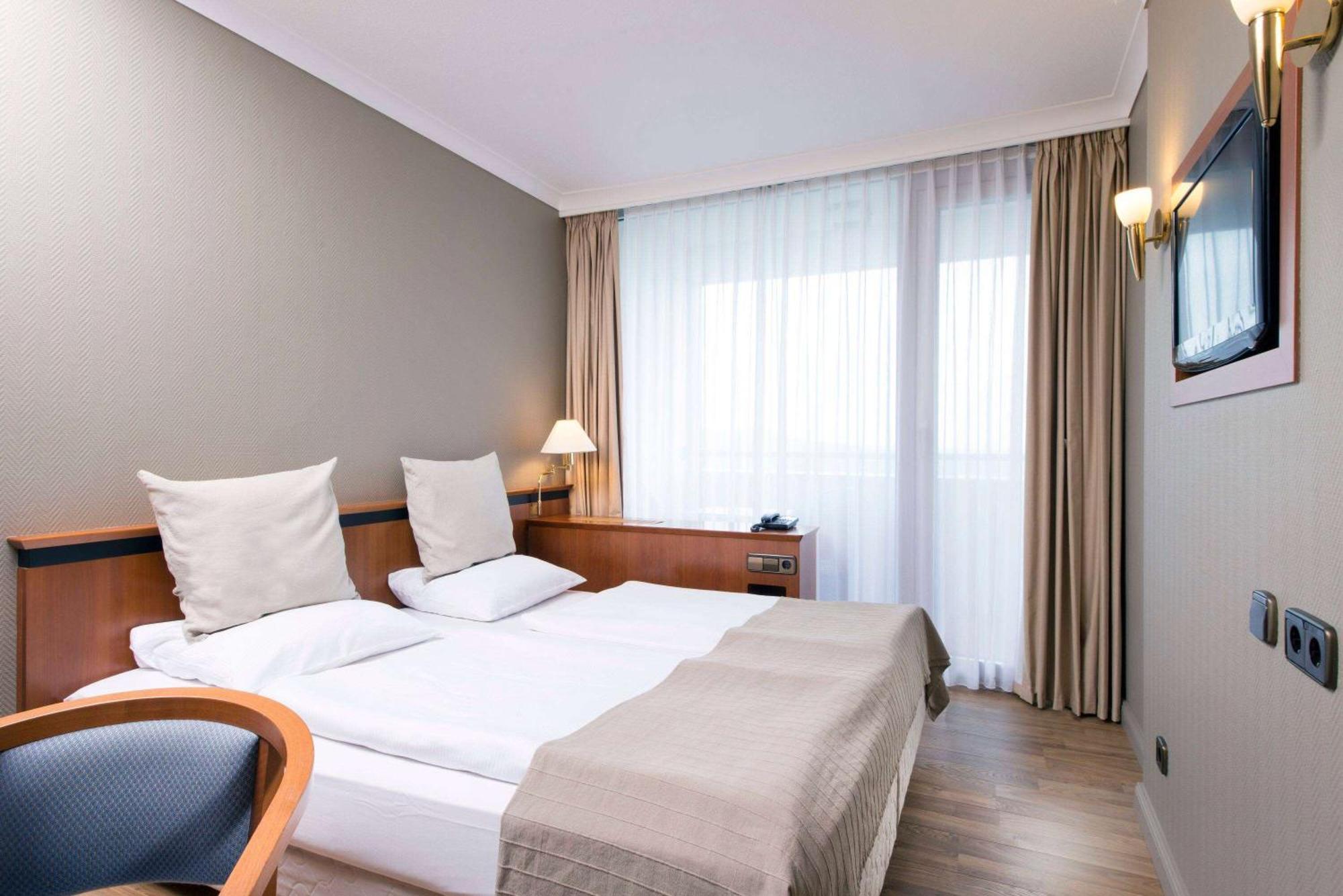 מלון Wyndham Garden Lahnstein Koblenz מראה חיצוני תמונה
